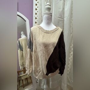 Source Unknown Women's Tri-Tone Sweater